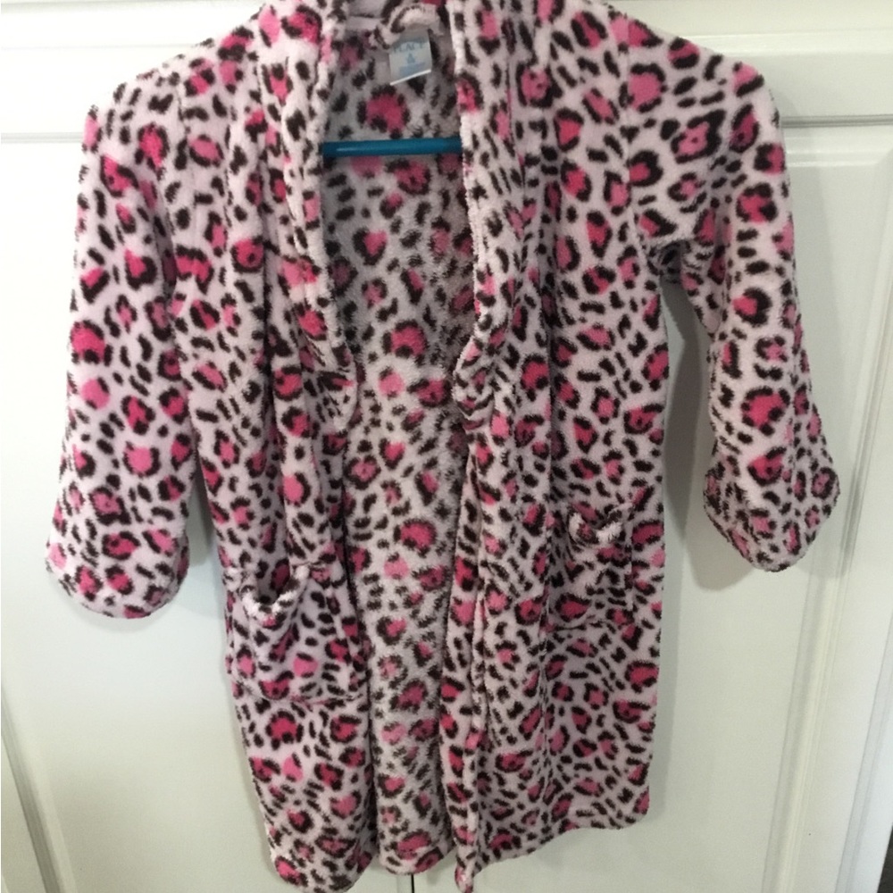 Girls children place robe